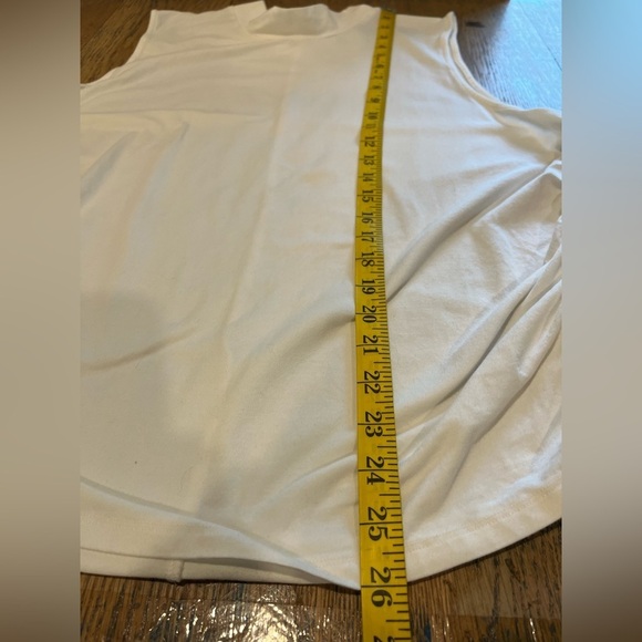 REITMANS Sleeveless Off-White Top  – Size 3X - Picture 5 of 8